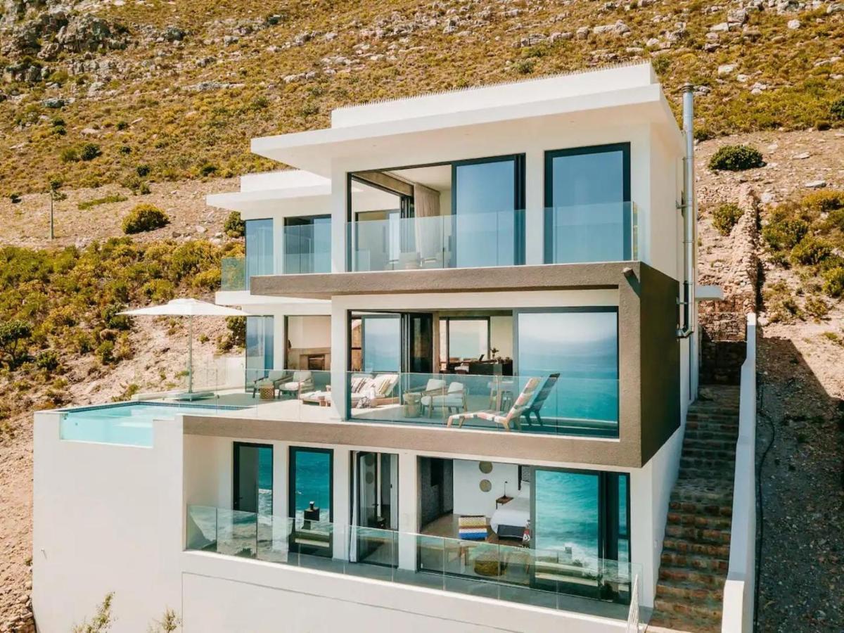 Beyond Misty Cliffs Villa Scarborough Buitenkant foto