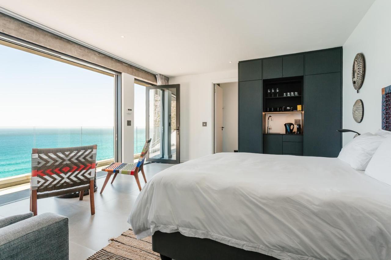 Beyond Misty Cliffs Villa Scarborough Buitenkant foto